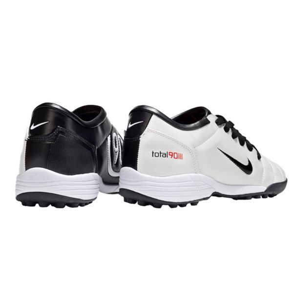 Nike Total 90 Black & White