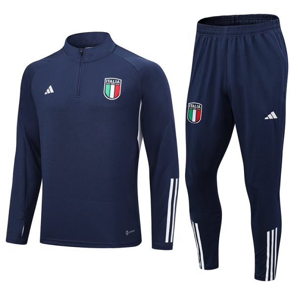Conjunto entrenamiento Italia 23/24