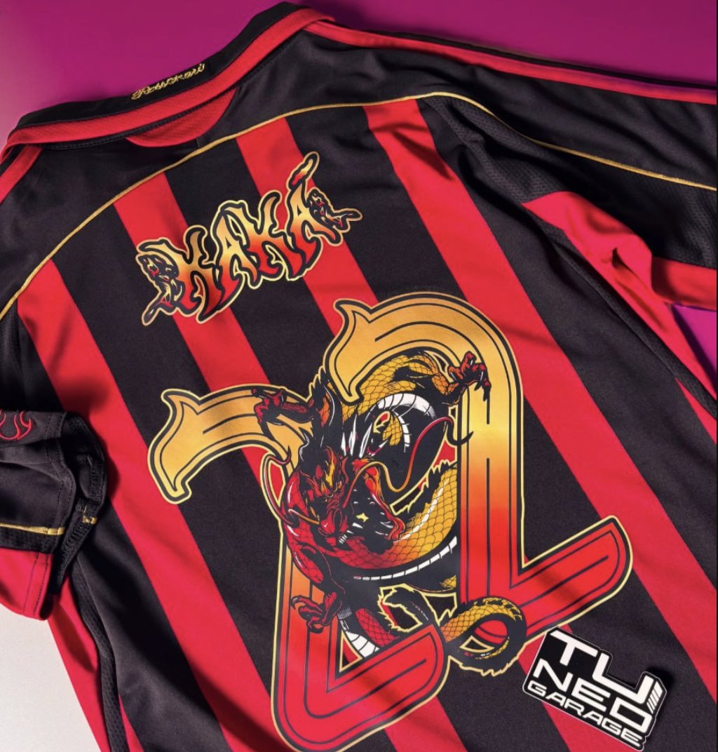 Camiseta Retro AC Milan dorsales especiales