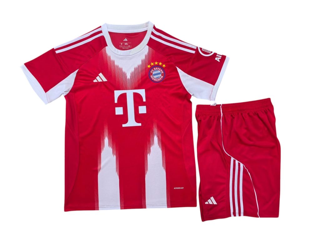 Conjunto Bayern Múnich 25/26 1ª equipación