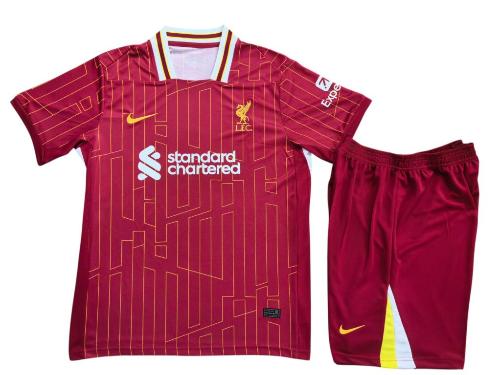 Conjunto Liverpool 24/25 1ª equipación