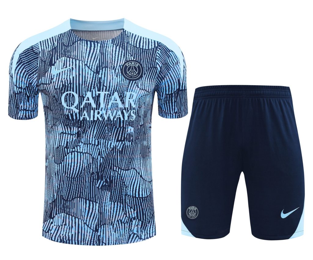 Conjunto de calentamiento PSG azul claro cebra
